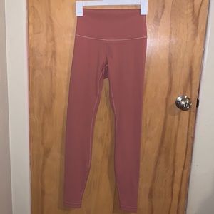 Lululemon Light Pink Wunder Under Leggings